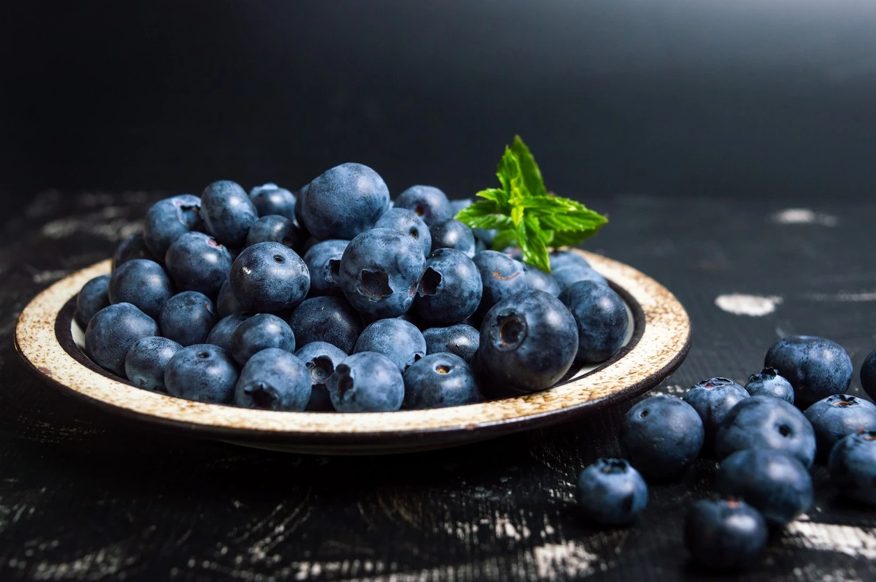 Blueberries on wooden table